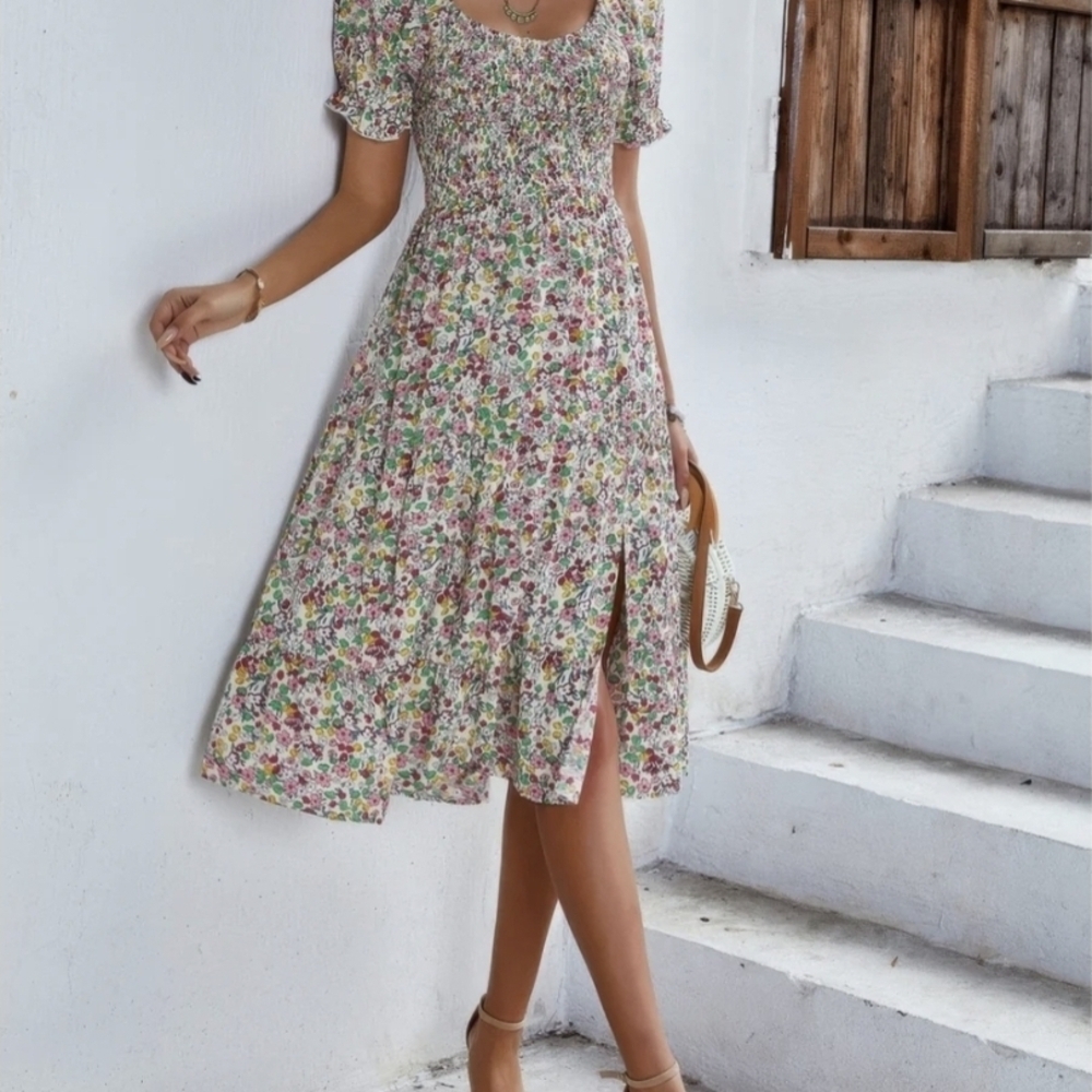 Bohemia Floral Puff Sleeve Flounce Sleeve. Women's Dress Size L